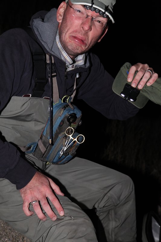 Und die Wathose ist sichtbar undicht ;-(